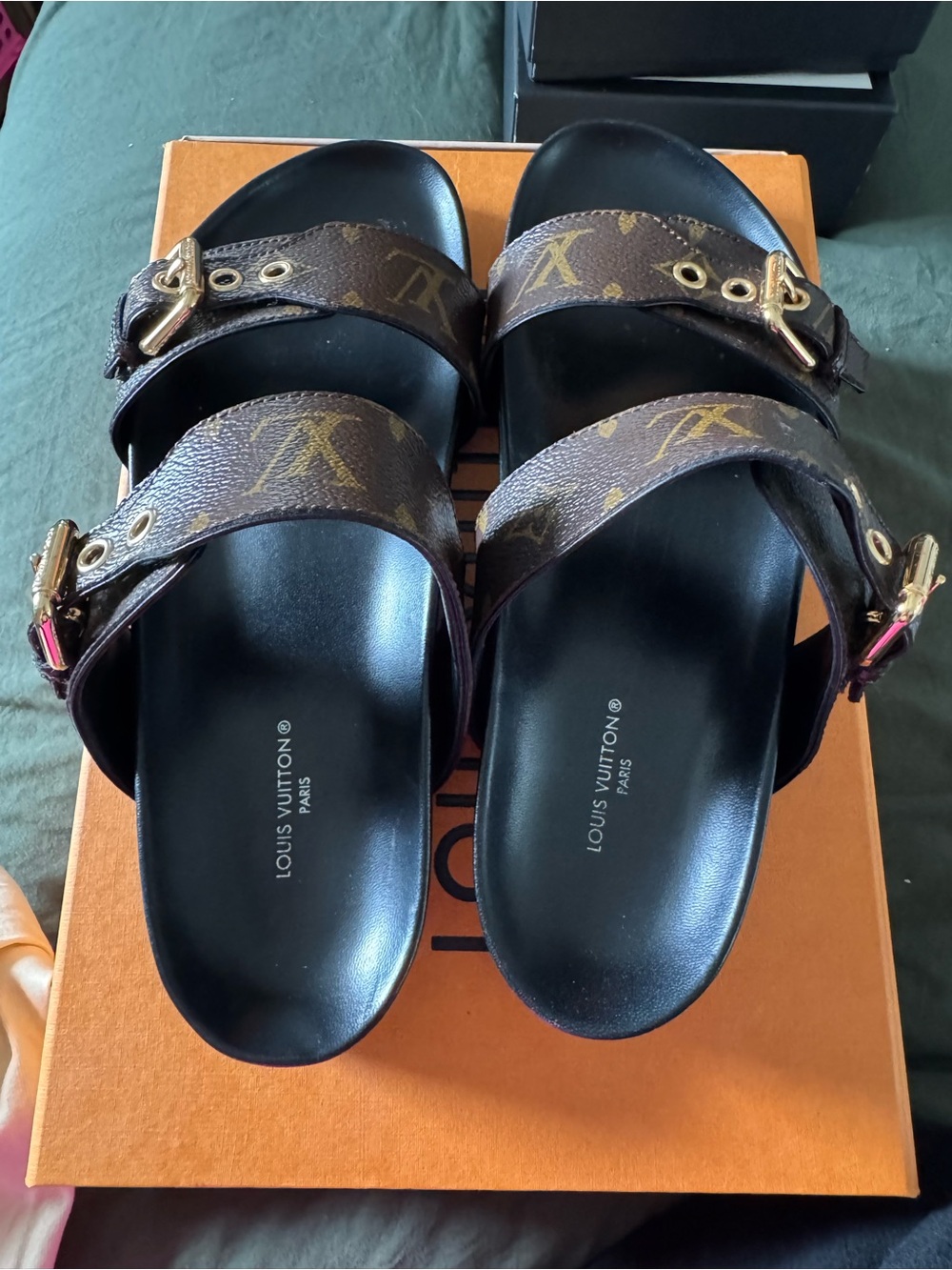 Bom Dia Flat Comfort Mule - Picture 2 of 13